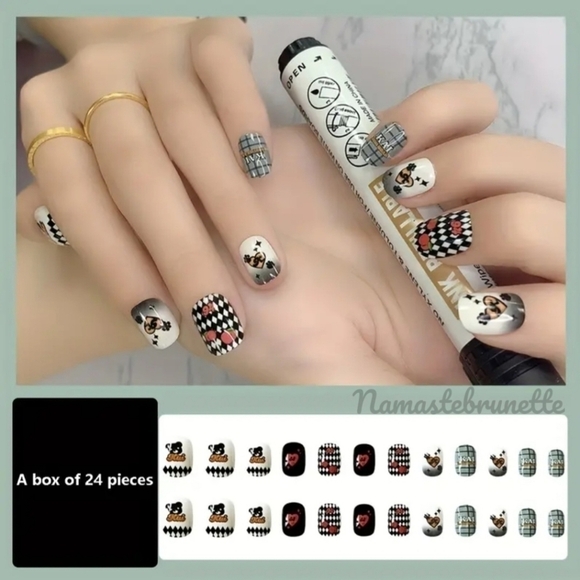 2/$16 Bears & Hearts Press On Nails - Picture 4 of 8